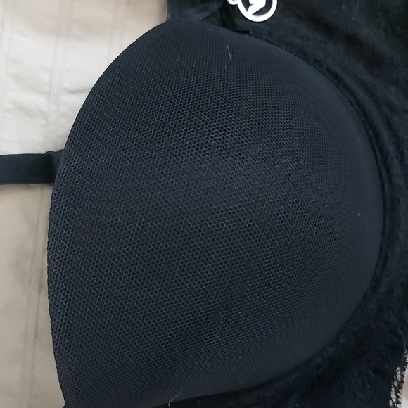 Emporio Armani Pushup Bra/ Designer/ Sz 34B/ Pushup/ Padded/Black - Picture 3 of 6